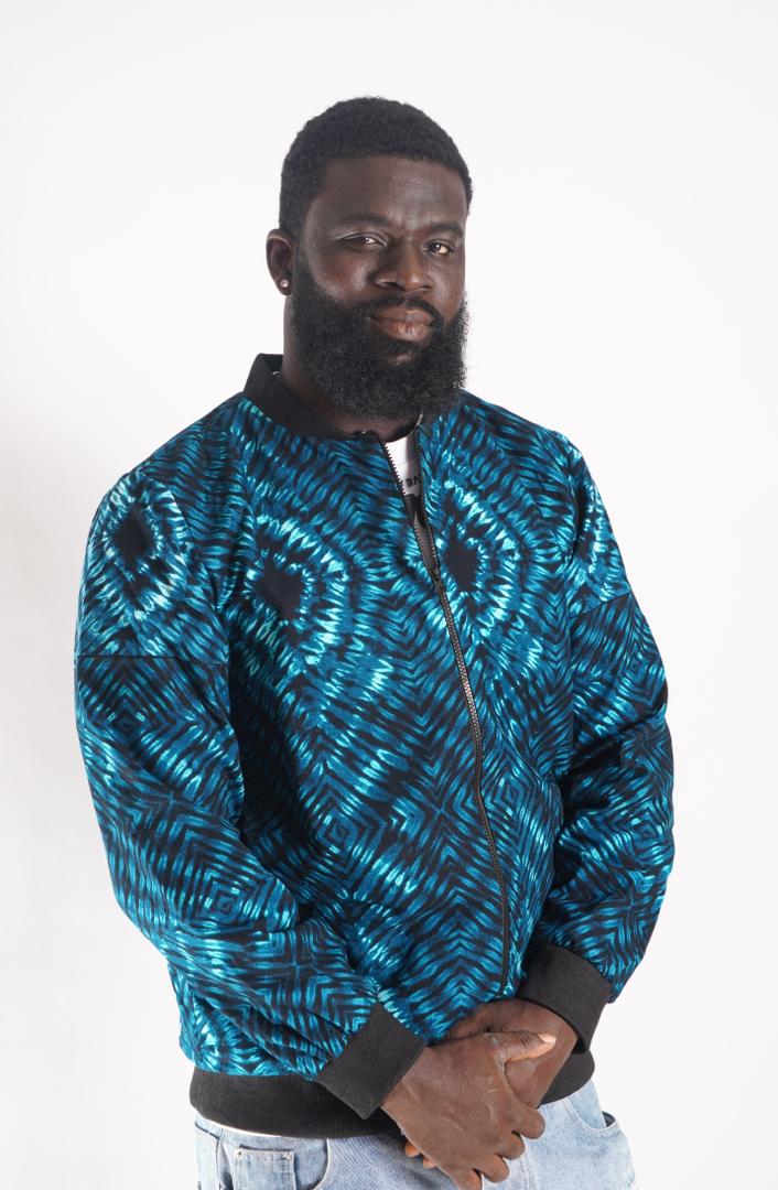 MADEA_Bomber Bleu